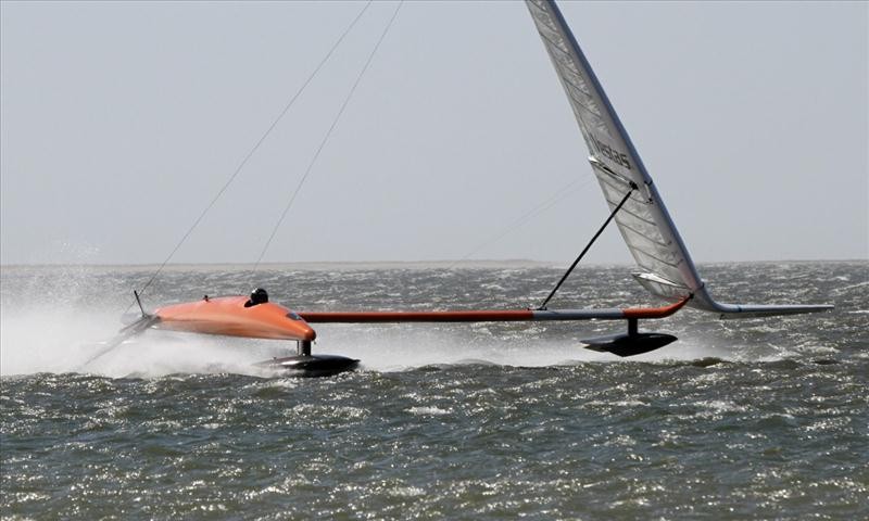 paul-larsen-what-65-knots-sailboat-feels-like